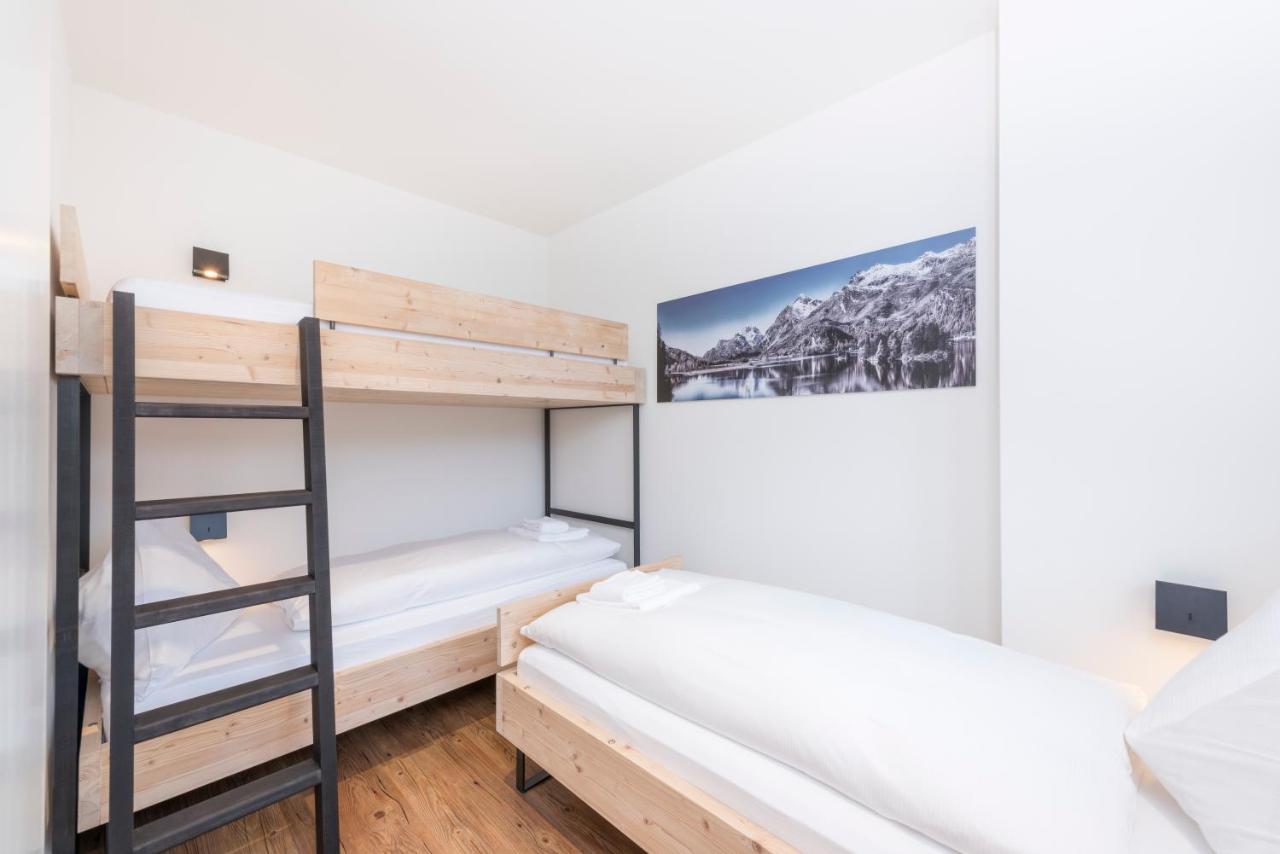 Randolins Familienresort St. Moritz Exterior photo